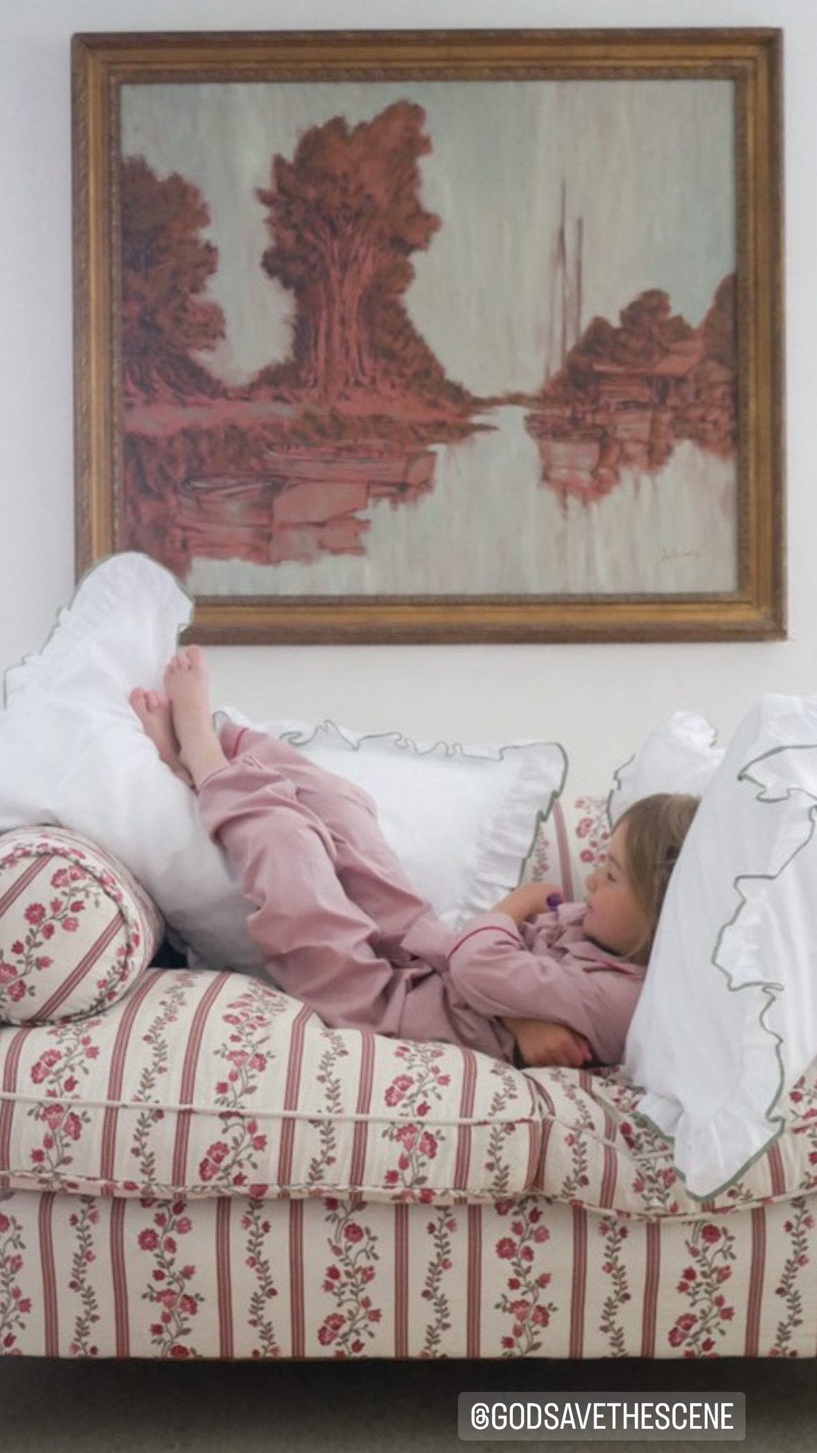 Pyjama set-   Rose bud